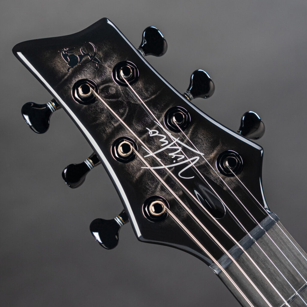 Virtuo - Emerald Guitars